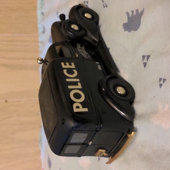 Limited Edition Police Liberty Classics 1936 Dodge Police 8212 - Picture 14 of 15